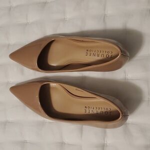 Never Worn, Nude Patent Leather Pump Kitten Heel, Size 9 1/2 Wide